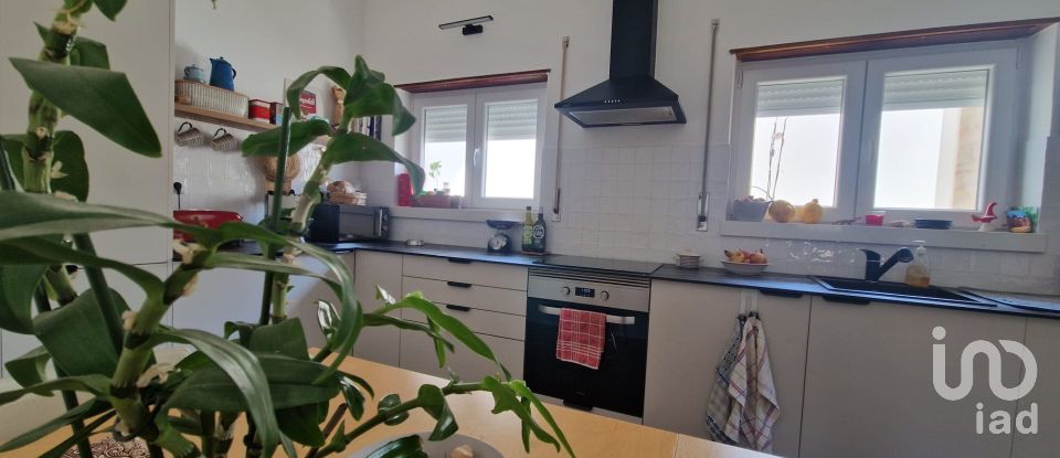 Moradia T4 em Peral de 225 m²