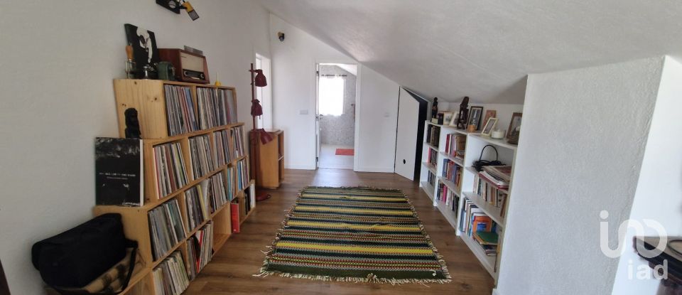 Moradia T4 em Peral de 225 m²