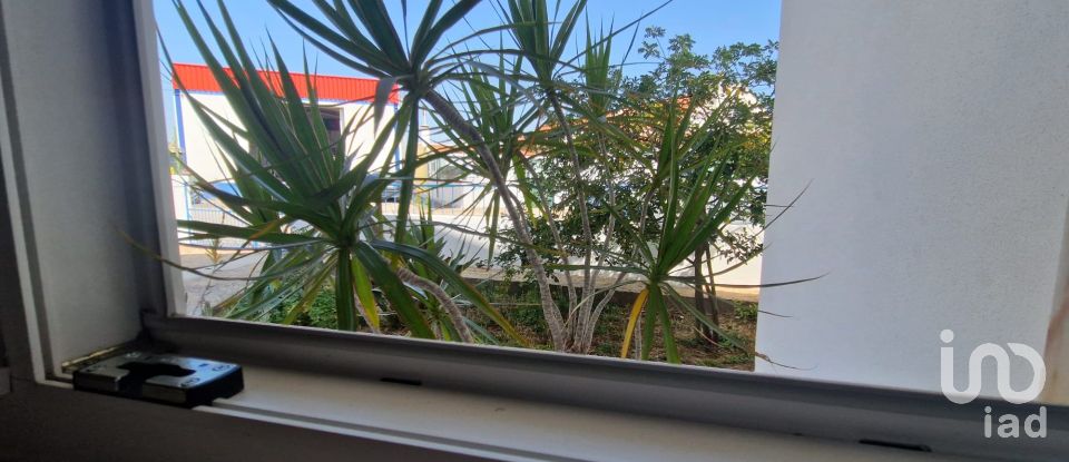 Moradia T4 em Peral de 225 m²