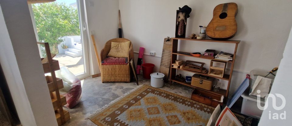 Moradia T4 em Peral de 225 m²