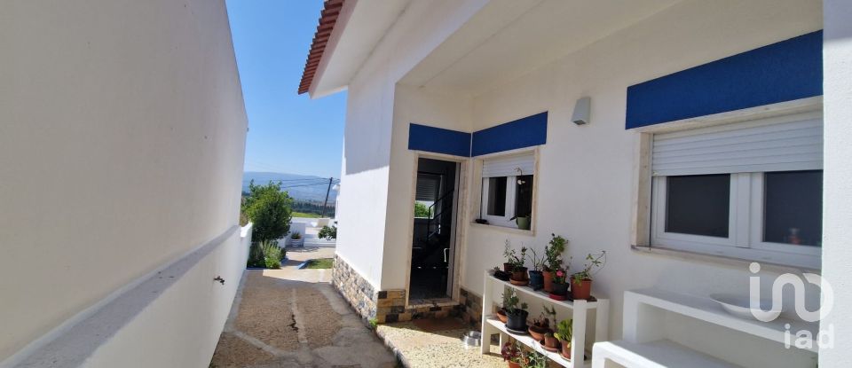 Moradia T4 em Peral de 225 m²