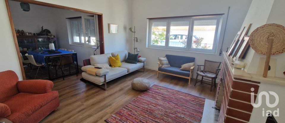 Moradia T4 em Peral de 225 m²