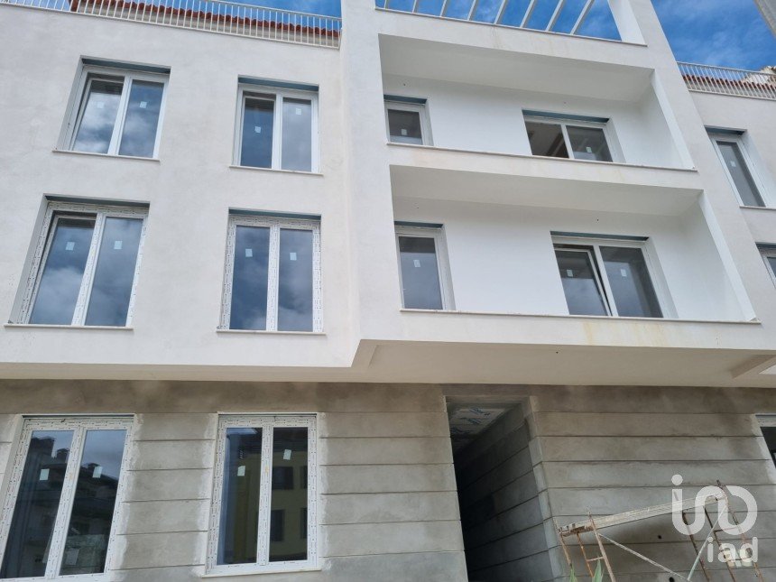 Apartment T2 in Ericeira of 100 m²