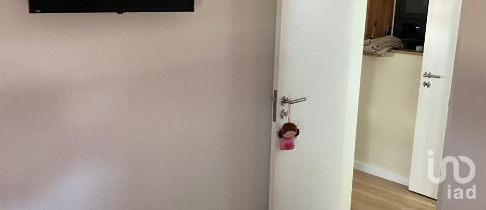 Apartment T3 in Peso da Régua e Godim of 66 m²