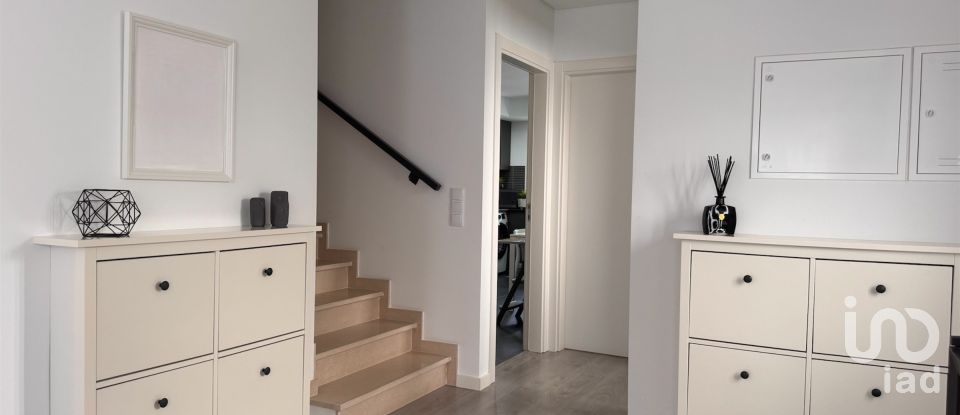 House T4 in Seixal, Arrentela e Aldeia de Paio Pires of 140 m²