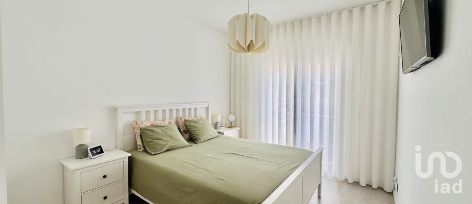 House T4 in Seixal, Arrentela e Aldeia de Paio Pires of 140 m²