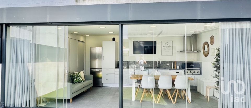 House T4 in Seixal, Arrentela e Aldeia de Paio Pires of 140 m²
