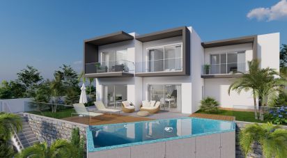 House T3 in Caniço of 149 m²