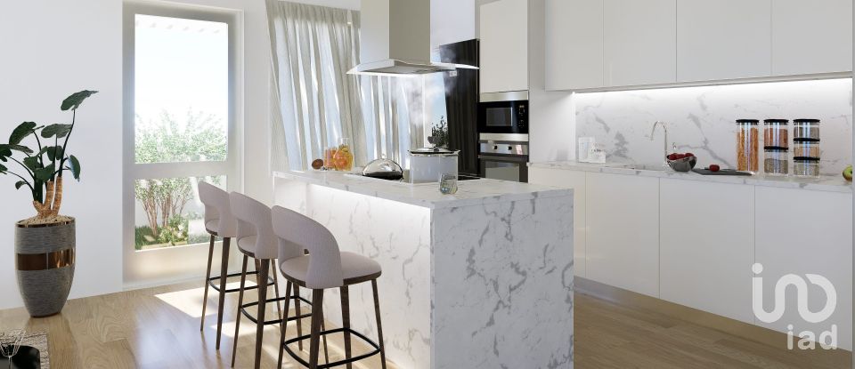 House T3 in Caniço of 149 m²