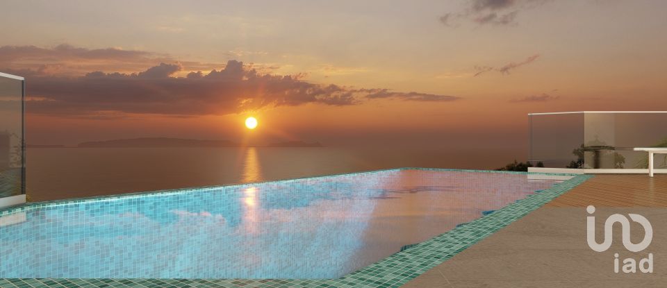 House T3 in Caniço of 149 m²