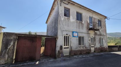 Bâtiment à Mira de Aire de 351 m²