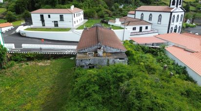 Maison T0 à Lajes do Pico de 229 m²