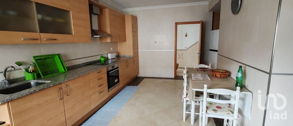 House T4 in Pedrógão Grande of 281 m²