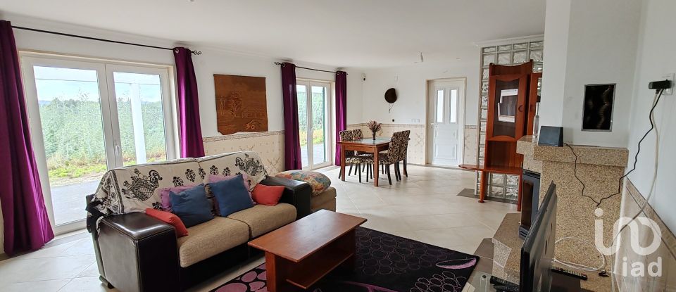 House T4 in Pedrógão Grande of 281 m²