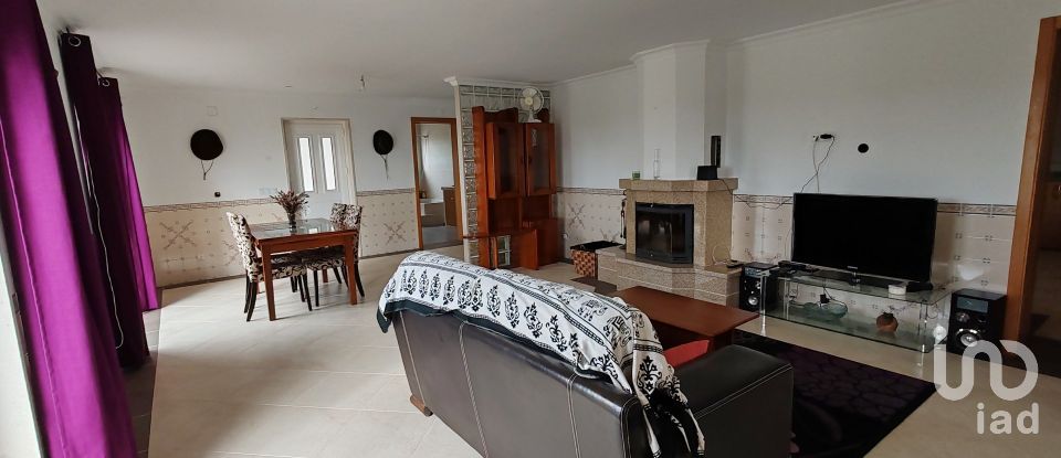 House T4 in Pedrógão Grande of 281 m²