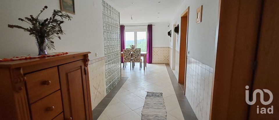 House T4 in Pedrógão Grande of 281 m²