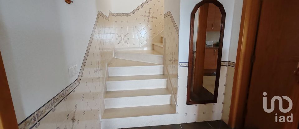 House T4 in Pedrógão Grande of 281 m²