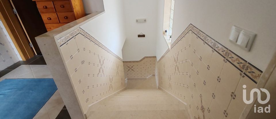 House T4 in Pedrógão Grande of 281 m²