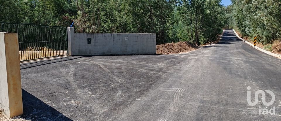 House T4 in Pedrógão Grande of 281 m²