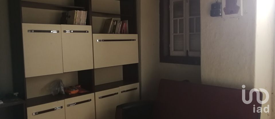 Gîte T5 à Maçãs de Dona Maria de 331 m²