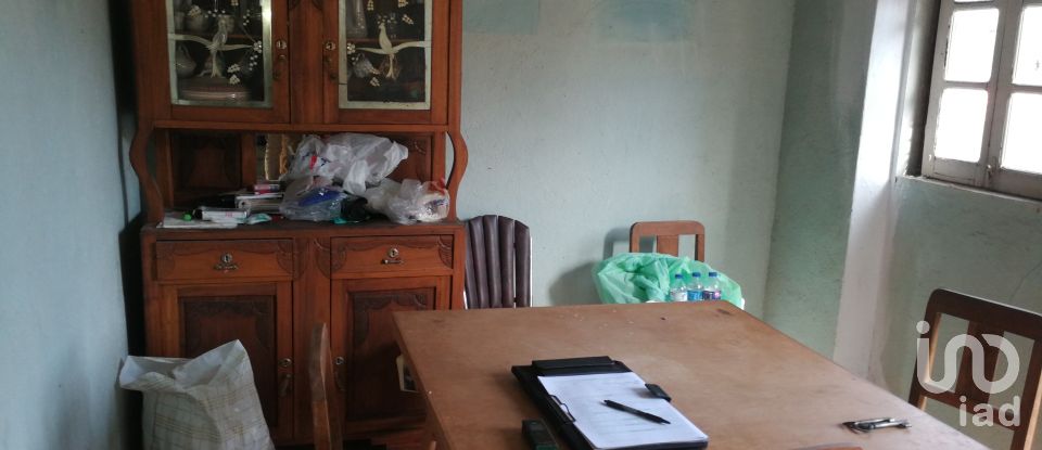 Gîte T5 à Maçãs de Dona Maria de 331 m²