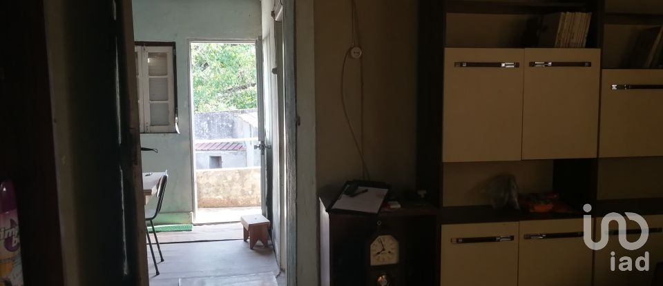 Gîte T5 à Maçãs de Dona Maria de 331 m²