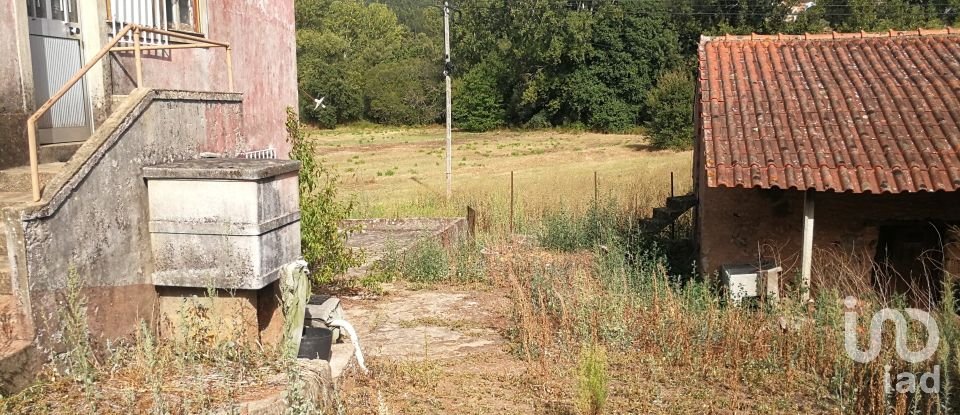 Gîte T5 à Maçãs de Dona Maria de 331 m²