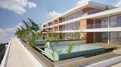 Apartamento T2 em Câmara de Lobos de 184 m²