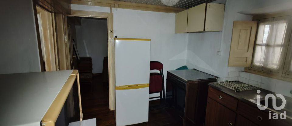 Moradia T2 em Góis de 61 m²