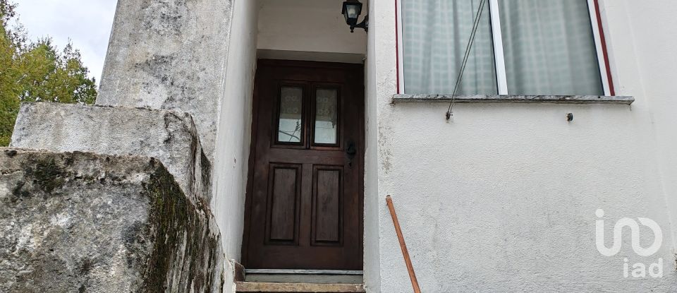 Moradia T2 em Góis de 61 m²