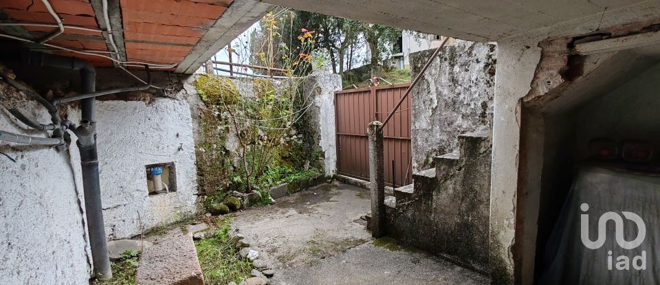 Moradia T2 em Góis de 61 m²