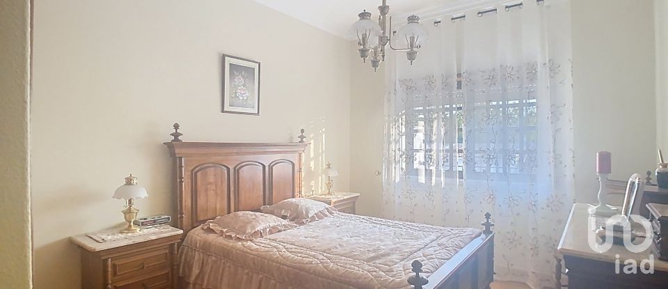 House T3 in Nossa Senhora da Conceição e São Bartolomeu of 298 m²