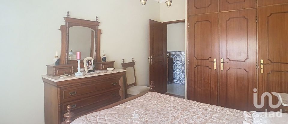 House T3 in Nossa Senhora da Conceição e São Bartolomeu of 298 m²