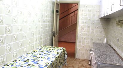 Block of flats in Paranhos of 195 m²