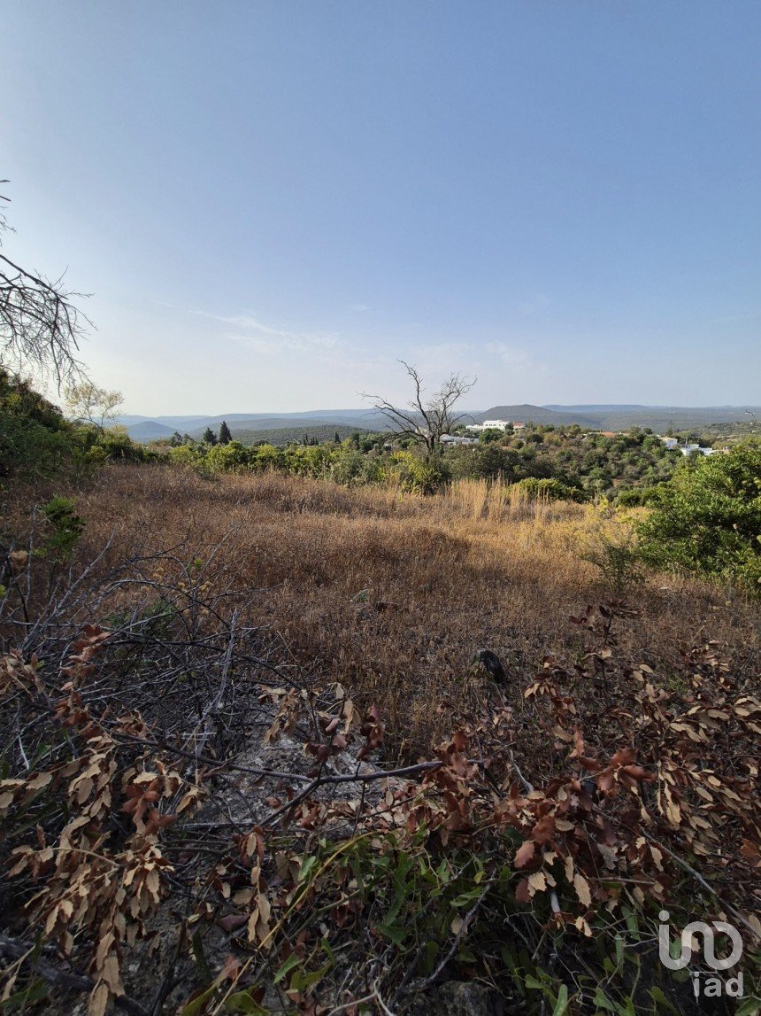 Land in Boliqueime of 1,570 m²