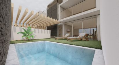 Terrain à Montenegro de 277 m²