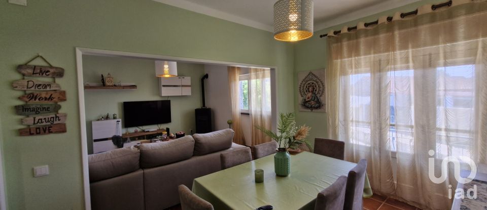 House T3 in São João da Ribeira e Ribeira de São João of 280 m²