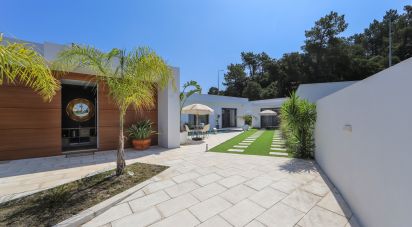 House T3 in Setúbal (São Sebastião) of 178 m²