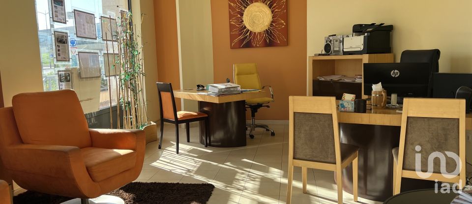 Boutique/Local commercial à Albufeira e Olhos de Água de 52 m²