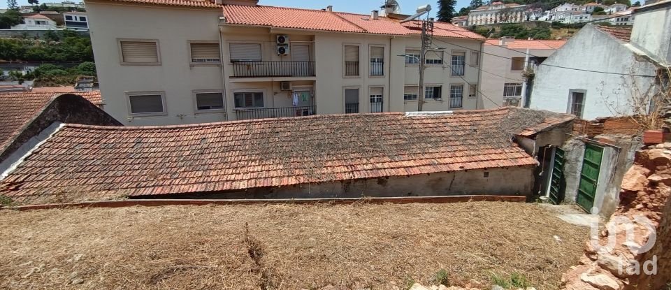 Land in Alenquer (Santo Estêvão e Triana) of 950 m²