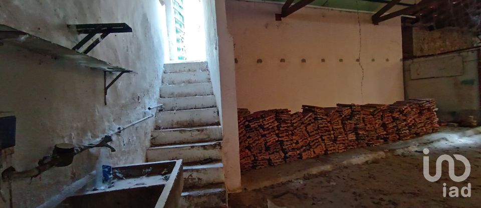 Land in Alenquer (Santo Estêvão e Triana) of 950 m²