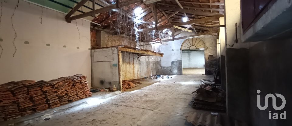 Land in Alenquer (Santo Estêvão e Triana) of 950 m²