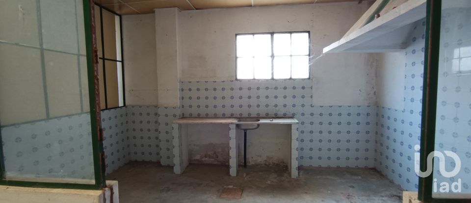 Land in Alenquer (Santo Estêvão e Triana) of 950 m²