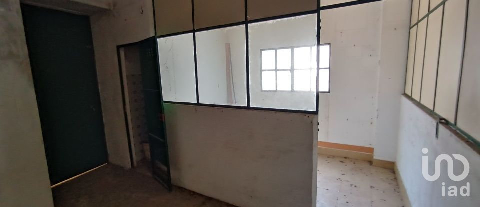 Land in Alenquer (Santo Estêvão e Triana) of 950 m²