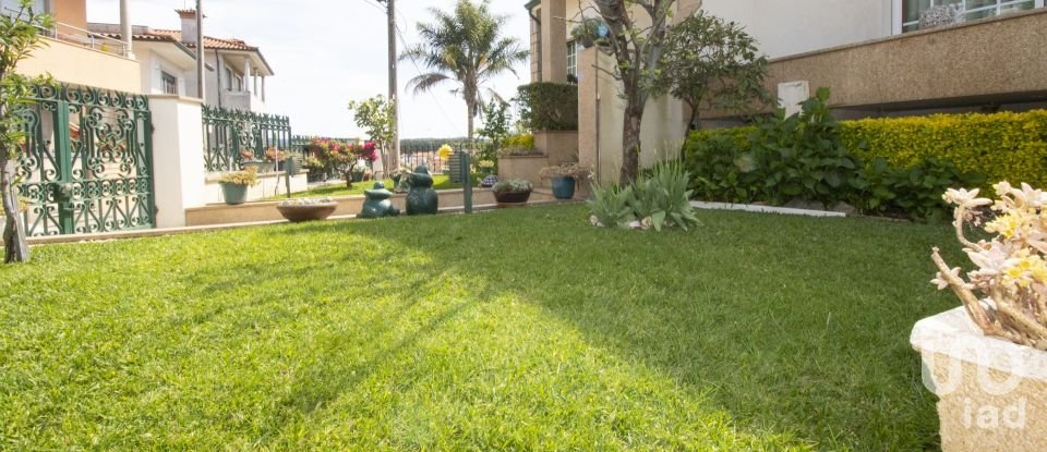 Maison T3 à Ribeirão de 210 m²