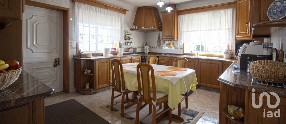 Maison T3 à Ribeirão de 210 m²