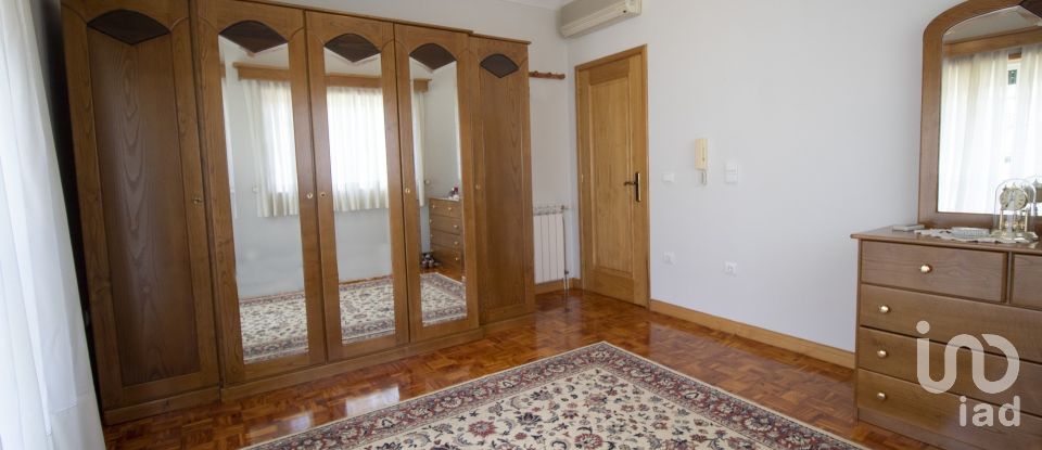 Maison T3 à Ribeirão de 210 m²