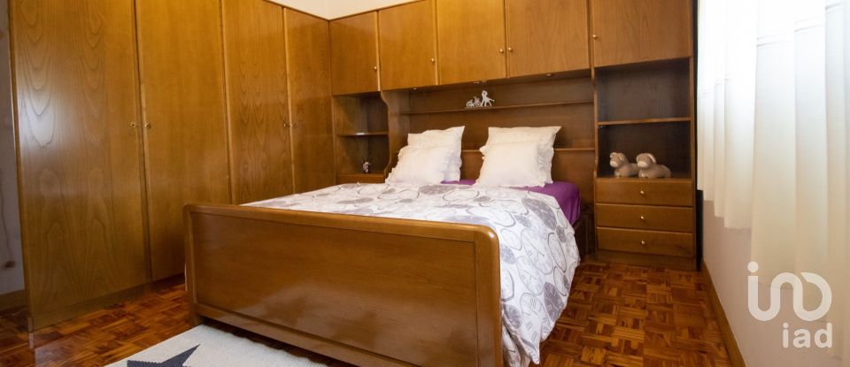 Maison T3 à Ribeirão de 210 m²