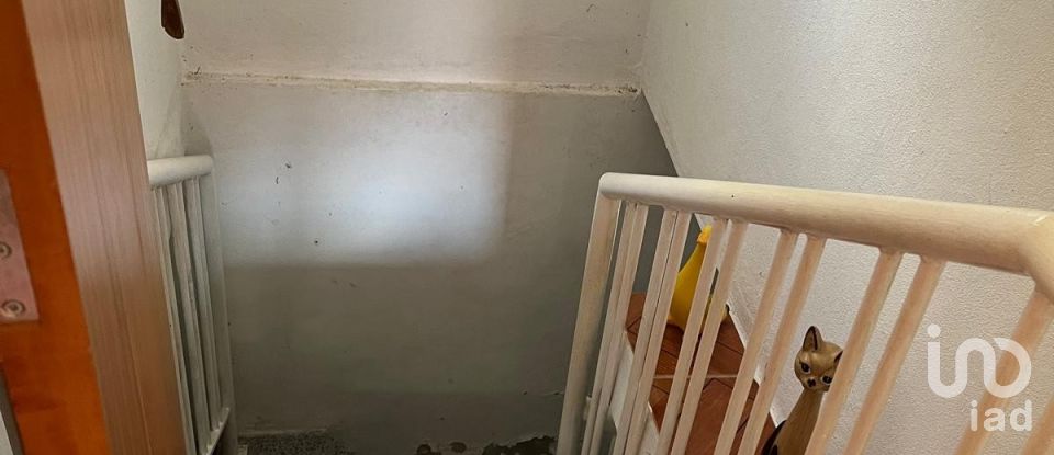 Casa T2 em Rendufinho de 200 m²