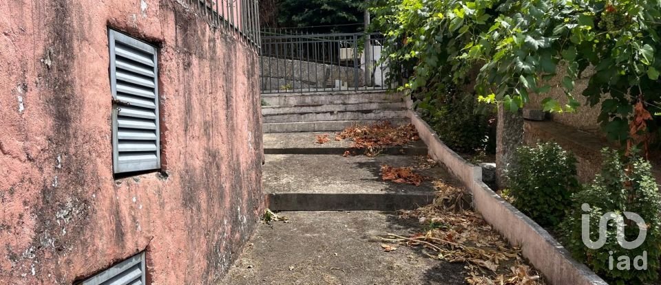 Casa T2 em Rendufinho de 200 m²